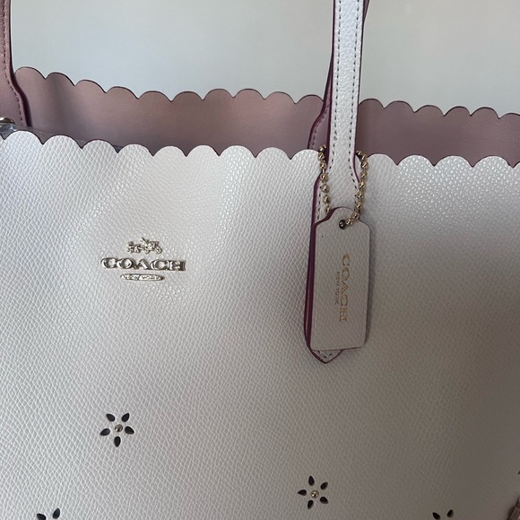 Coach Floral Tote Bag - Picture 5 of 11